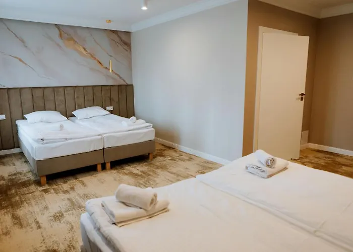 Przystan Przy Lesie Hotel *