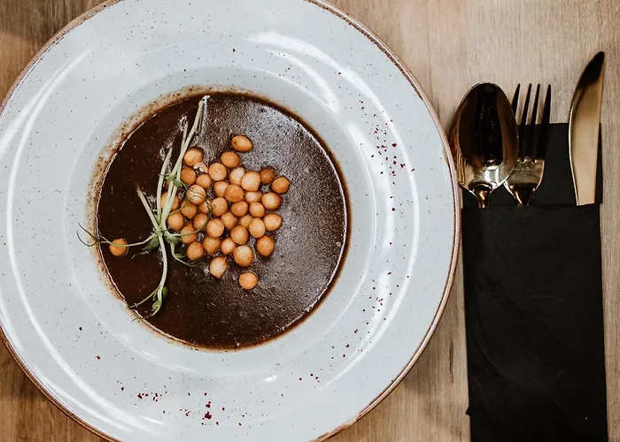 Przystan Przy Lesie Отель *