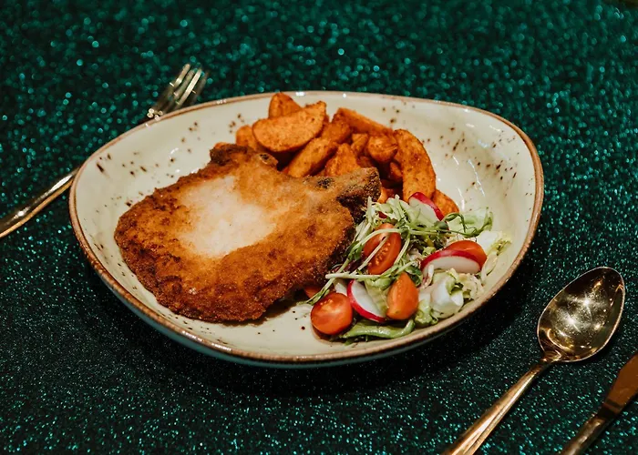 Przystan Przy Lesie Отель *