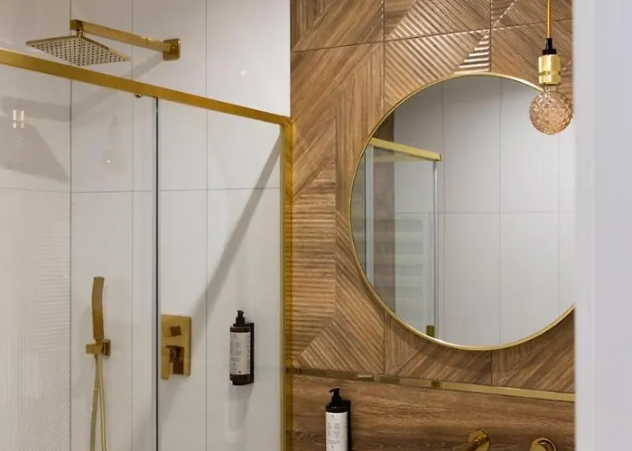 Przystan Przy Lesie Hotel *