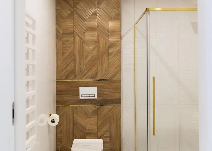 Przystan Przy Lesie Hotel Lewiczyn (Mlawa)